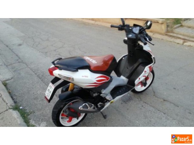 Aprilia Sr 50 2009 God