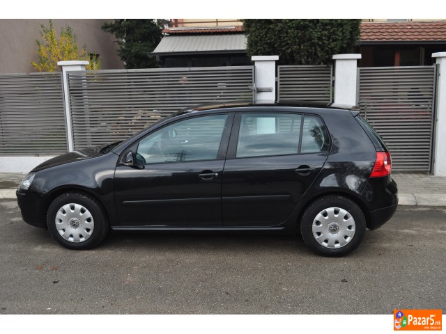 Golf V 1.9 Tdi 105 Ks Full Oprema 2004 God.