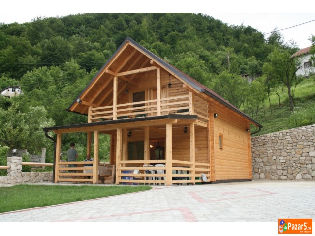 Изработка на брвнари, викенд куќи.