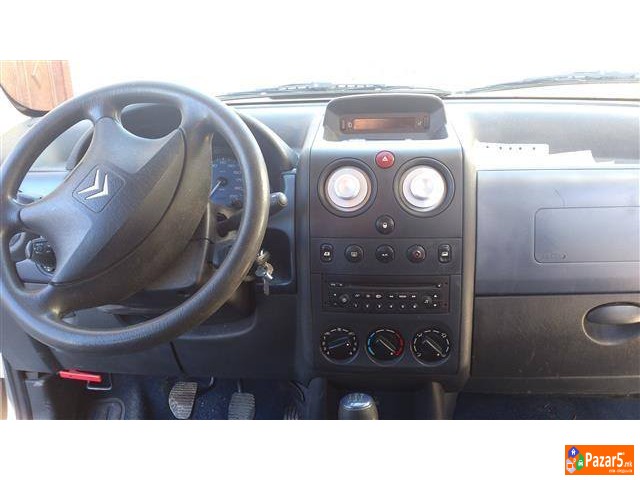 Prodavam Citroen Berlingo 2.0 Hdi Multispace-2004