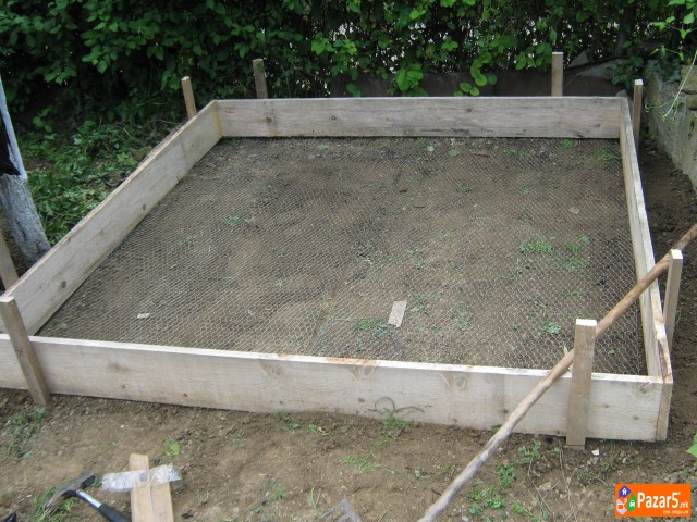 КАЛИФОРНИСКИ ЦРВИ