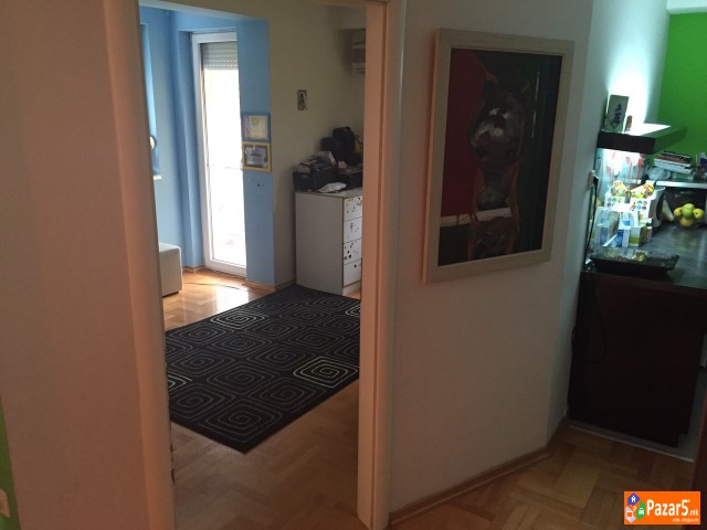 Се продава стан 76м2 во Црниче