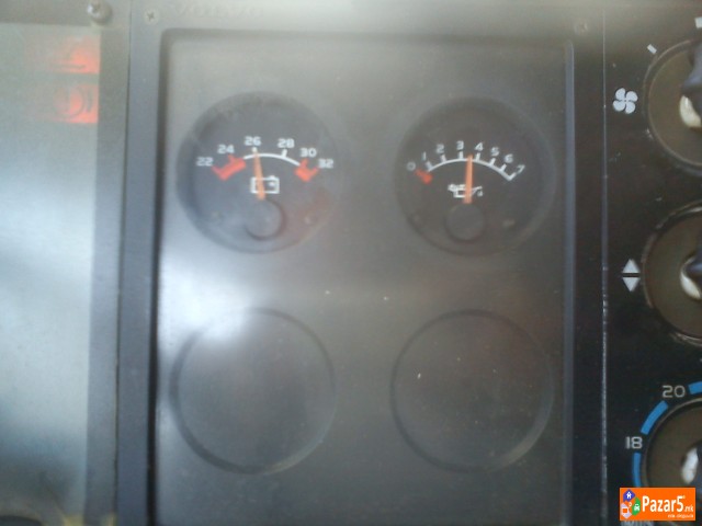 СЕ ПРОДАВА КАМИОН Volvo Fl7 87