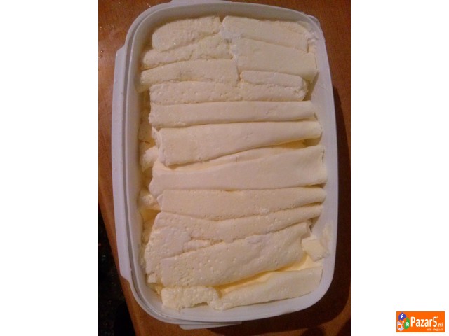 Prodajem Mlad Kajmak Cena 4.30e