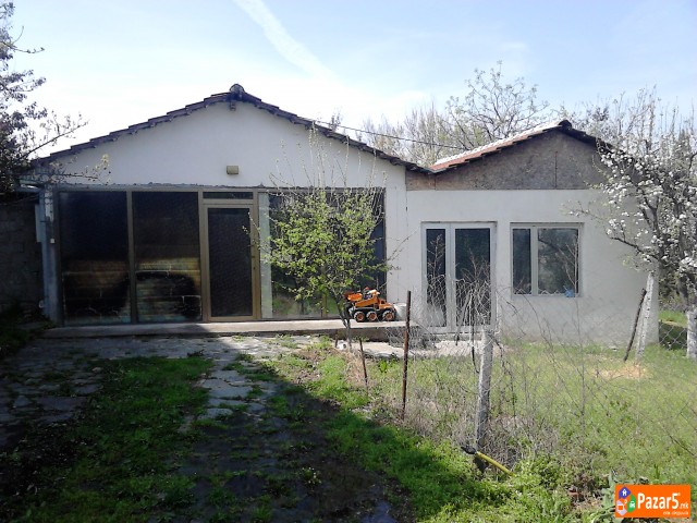 Kuka куќа Vo Kozle Nerezi п+3 Sprata Luksuzna 3000