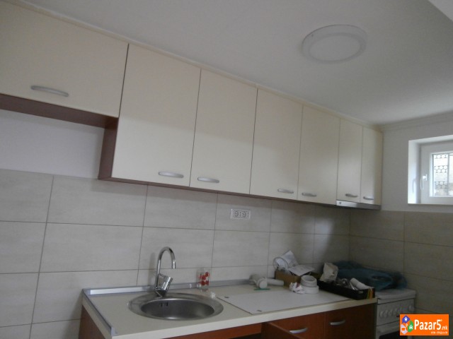 * Се издава гарсоњера во Козле *