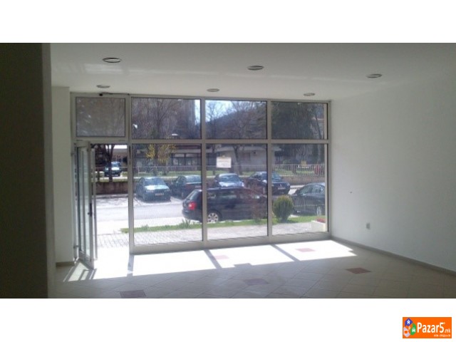 Se Izdava Dukan Vo Rasadnik