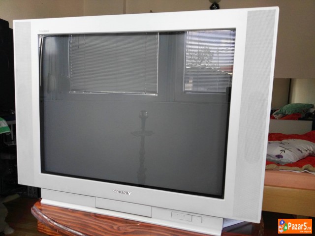 Телевизор Sony 69цм екран