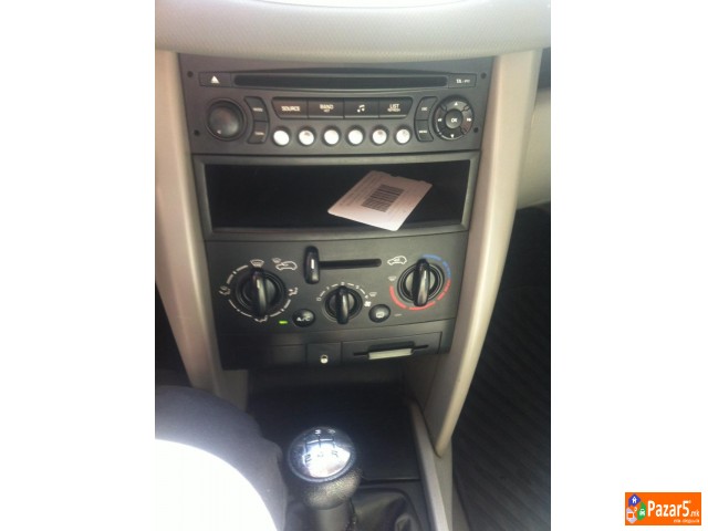 Se Prodava Pezo 207 1.4 Benzin