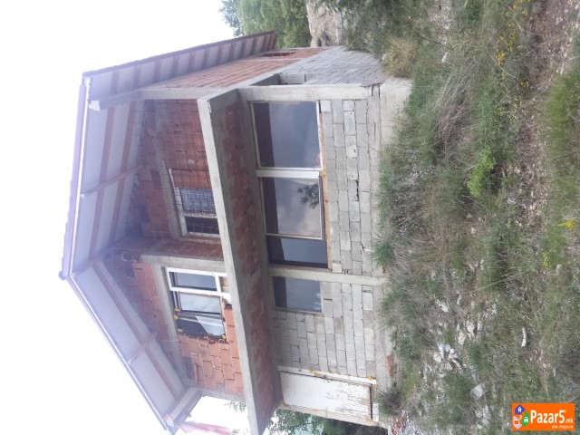 Se Prodava Ili Zamenuva Vikendica