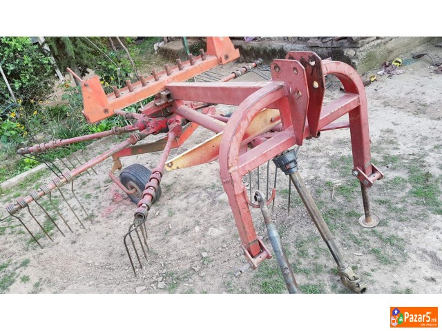 Se Prodava Zemjodelska Mehanizacia