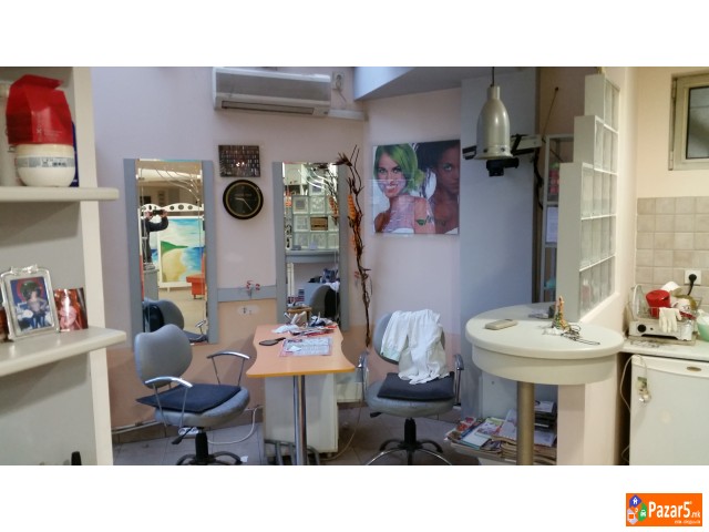 Se Prodava Deloven Prostor, Kozmeticko Studio