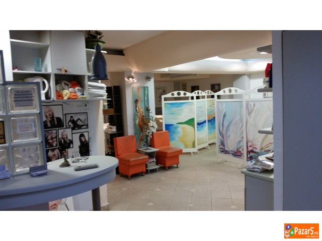 Se Prodava Deloven Prostor, Kozmeticko Studio