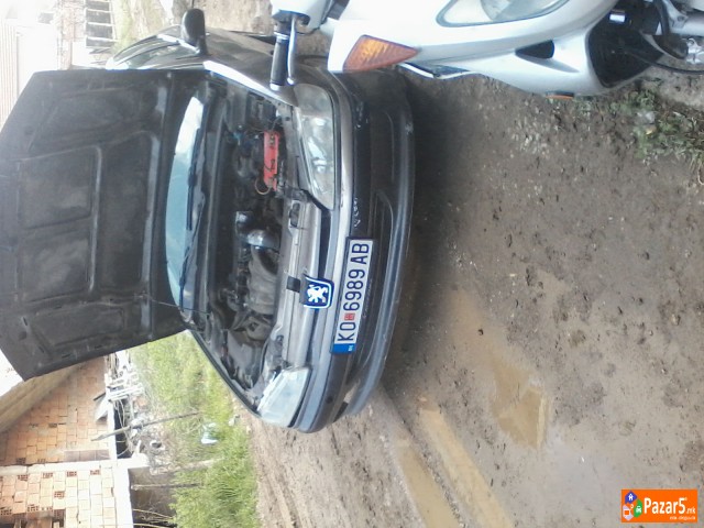 Prodavam Ili Menuvam Pezo 406 Reg