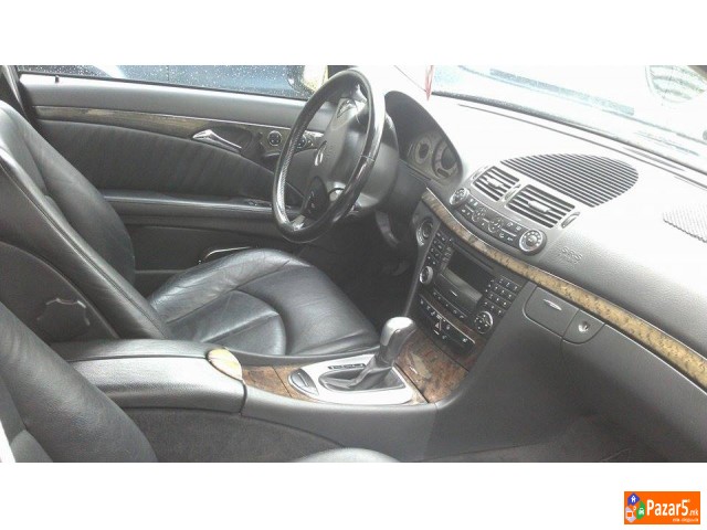 Mercedes E270 Avngard  Cdi