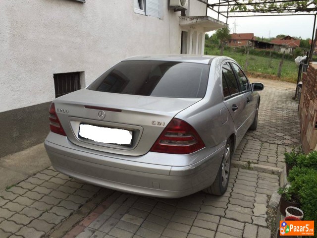 Se Pordava Mercedes C200