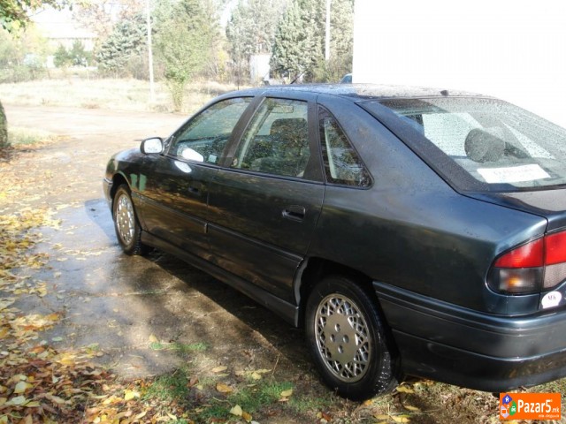 Поволно, автомобил