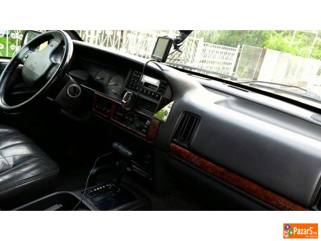 Prodavam Itno Jeep Grand Cherokee