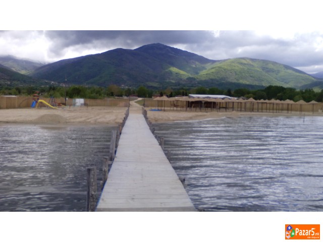 Камп приколка во Авто Камп \