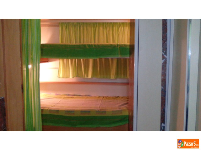 Камп приколка во Авто Камп \