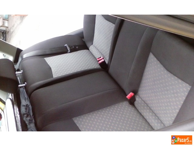 Seat Ibiza 1.9tdi__131ks 6 Brzini Full Oprema