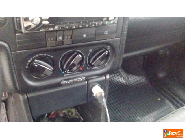 Vw Pasat 1.9 Tdi Registriran Do Mart 2017 So Klima