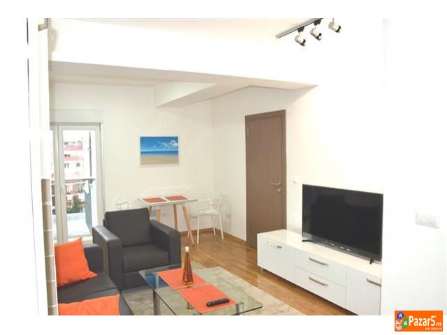 Дарма Дома издава ЛУКСУЗЕН СТАН ВО ЦЕНТАР, кај Мли