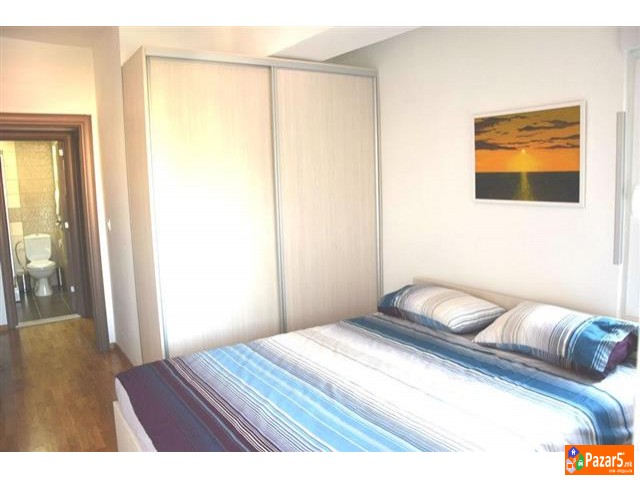 Дарма Дома издава ЛУКСУЗЕН СТАН ВО ЦЕНТАР, кај Мли