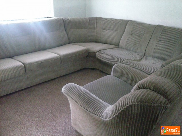 ГАРНИТУРА ЗА СЕДЕЊЕ