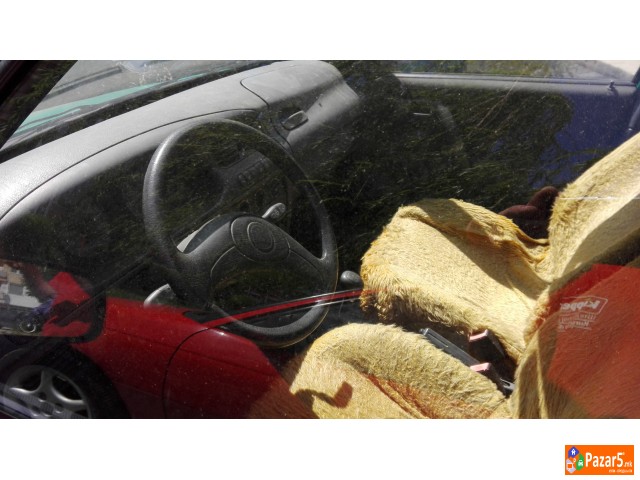 Продавам шкода фелиција