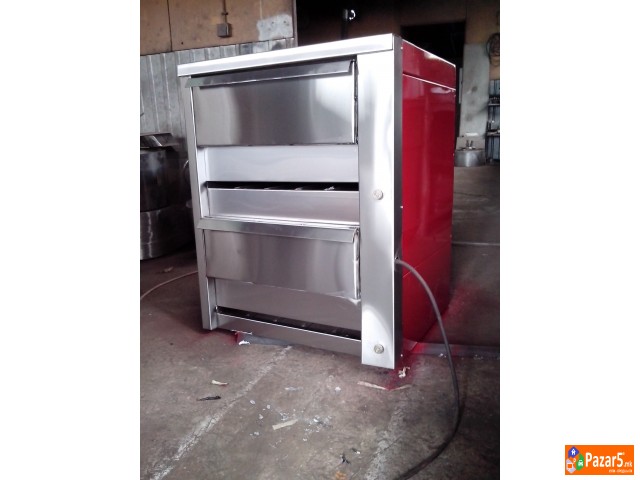 Furni. Pecki Za Piza Na Plin I Struja