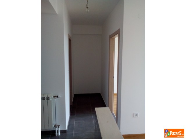 Se Izdava Nov Ne Opremen Stan