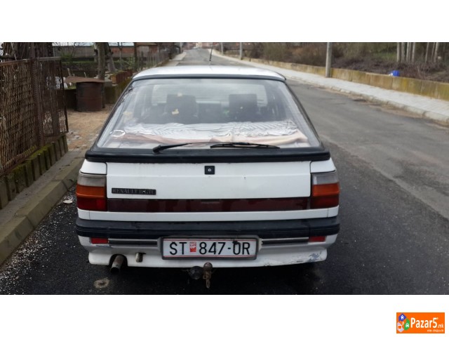 Se Prodava Renault 11, Benzin-plin