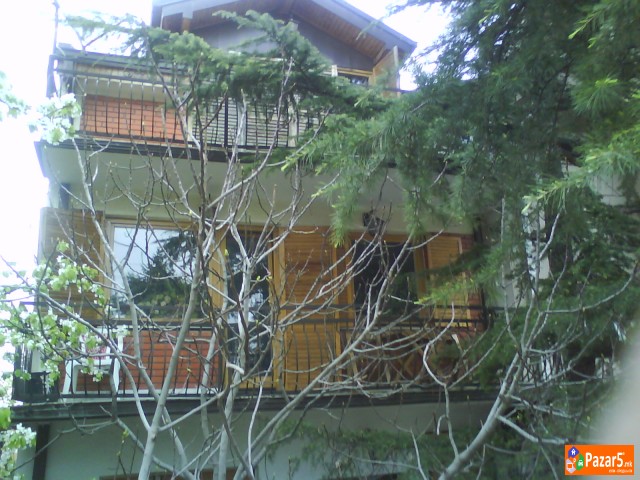 Prodavam Kuka Vo Crnice 260m2 Za Smao 160000 Evra