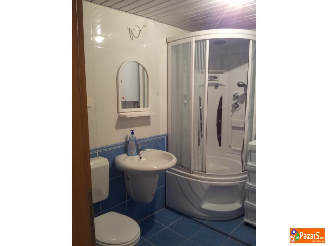 Се издава гарсоњера 33 м2 во населба Центар 