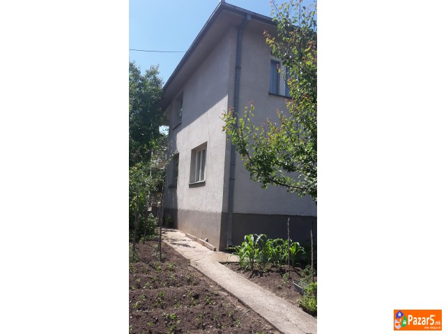 Se Prodava Kuca
