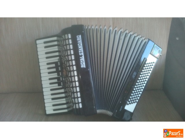 Harmonika Royalstandard Germanska 5+3 Registri 80 