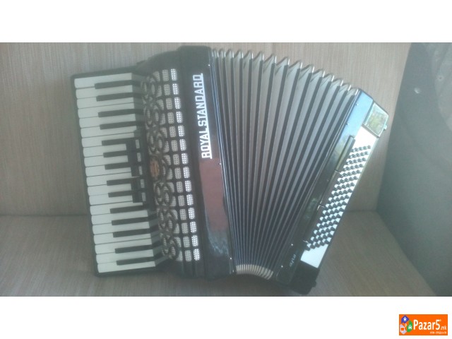 Harmonika Royalstandard Germanska 5+3 Registri 80 