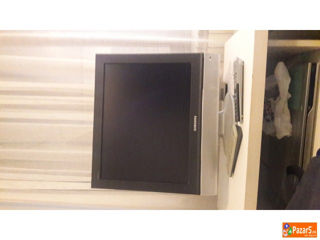 Lcd Tv Samsung 22 Inchi