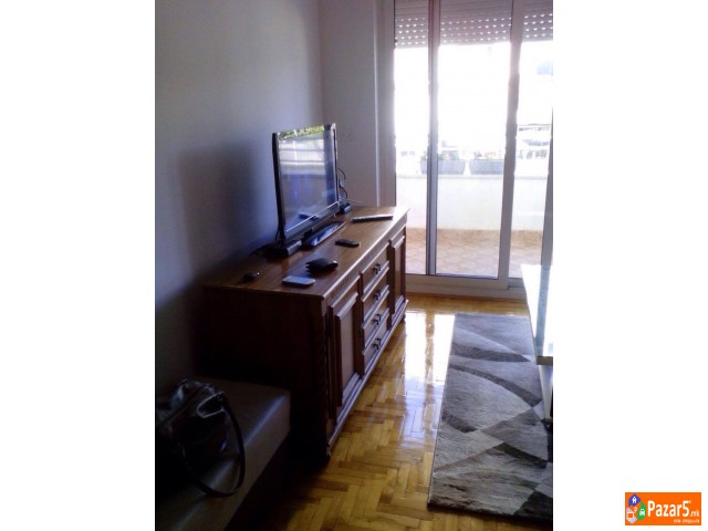 Се издава стан во строг центар