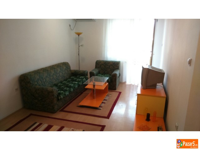 СЕ ИЗДАВА ДВОСОБЕН СТАН ВО РАСАДНИК