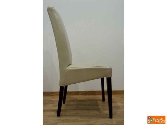 Продавам 6 користени трпезариски столици