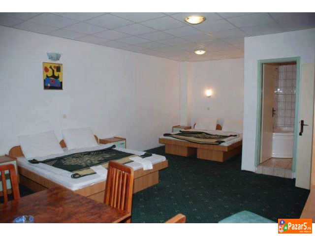 Struga-izdavanje Na Hotelsko Uredeni Sobi Vo Strog