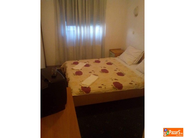 Struga-izdavanje Na Hotelsko Uredeni Sobi Vo Strog