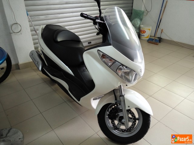 Suzuki Burgman 200 - Kako Nov