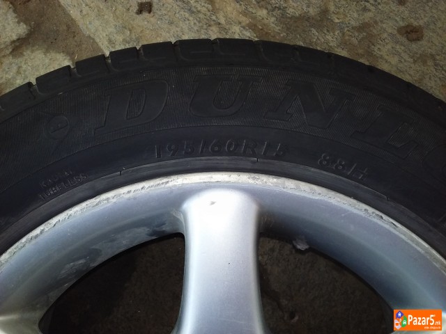 ПРОДАВАМ Dunlop ГУМИ