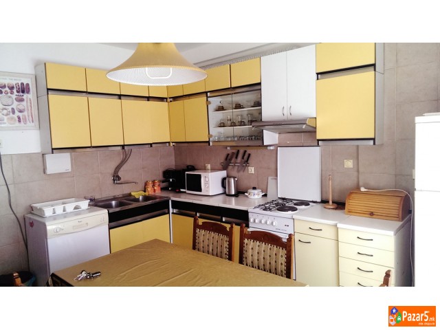 Se Izdava Stan Vo Crnice 