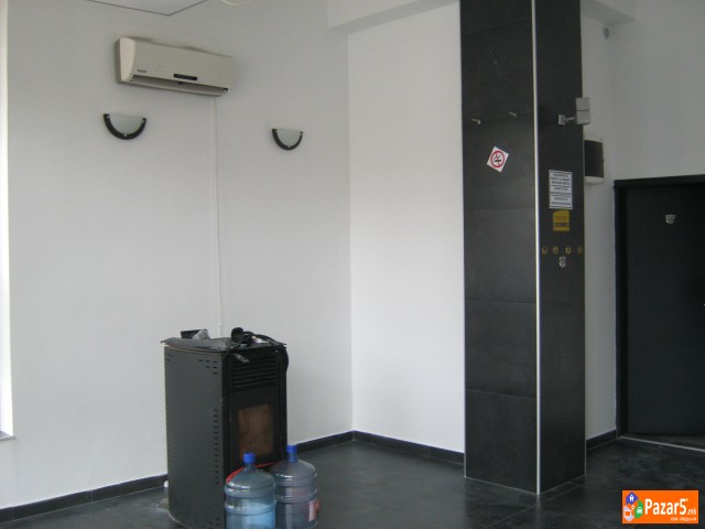 Del. Prostor-dukan 32m2