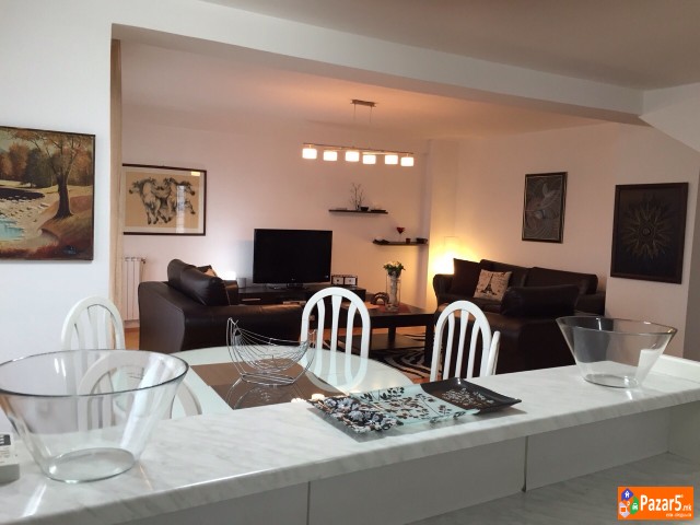 Se Izdava Kukja Vo Kozle 