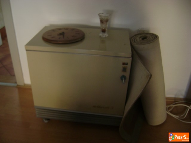 Se Prodava Pokuknina Mnogu Povolno